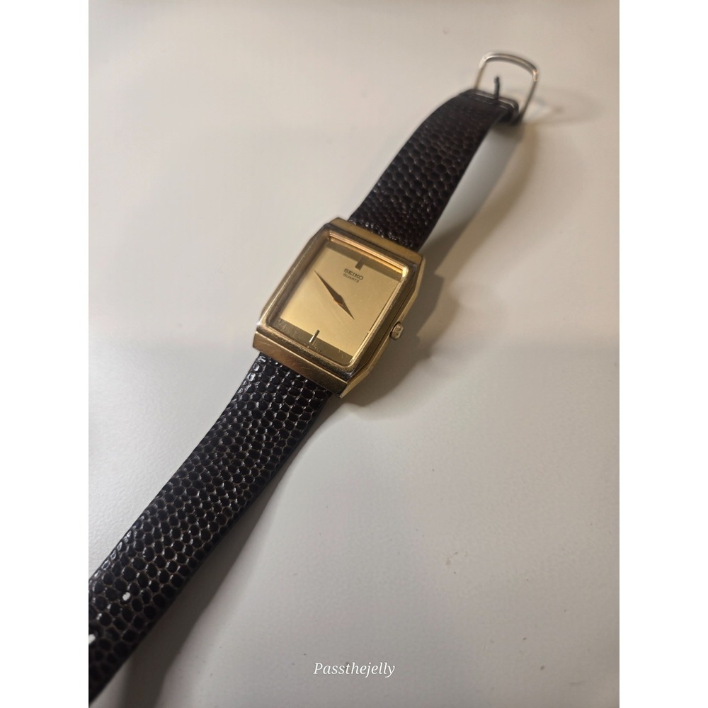 Seiko Tank Watch Gold Tone Quartz Brown Leather Rectangular Dress Vintage